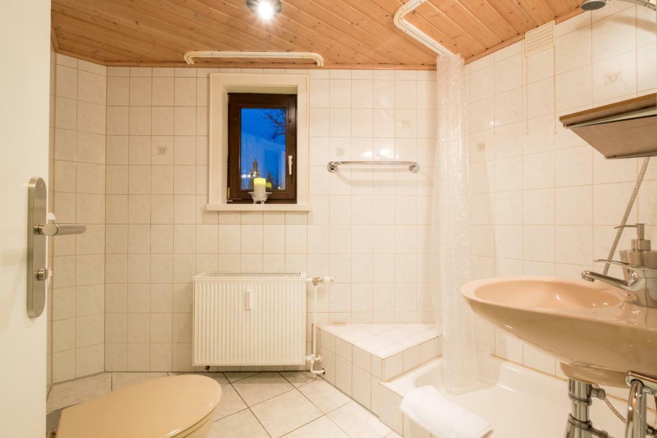 Haus Innerdorf Gemuetliches Ferienhaus Im Taunus Pohl  Eksteriør billede