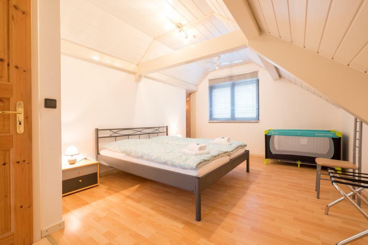 Haus Innerdorf Gemuetliches Ferienhaus Im Taunus Pohl  Eksteriør billede